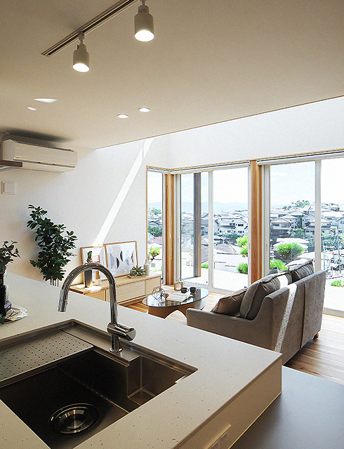 Living-dining 見晴らしが良く心地よいリビング・ダイニング。