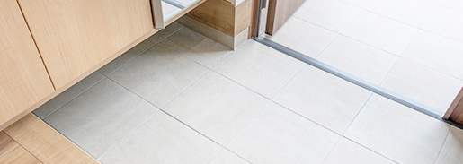 玄関の理想的な広さは？大きさの目安や広く見せる工夫とは