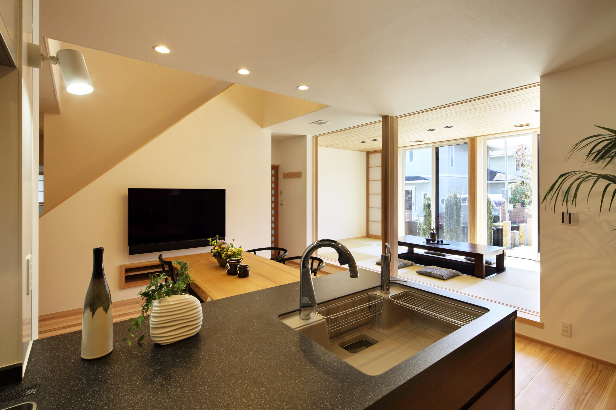 家族と家族がいつも、いつまでも、お互いが安心して過ごせる