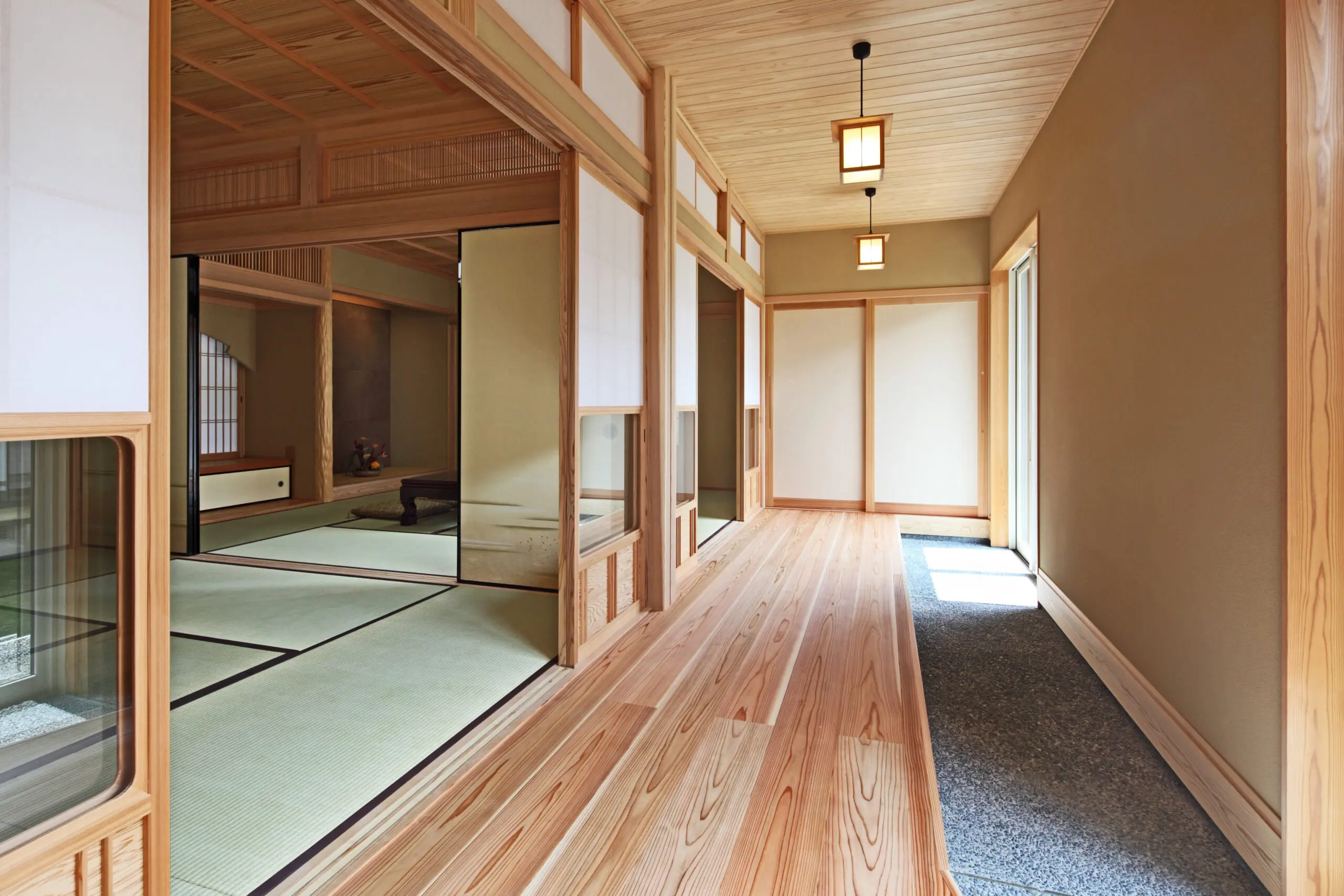 細かい部分にも手を抜かない職人技によって作られた美しい空間