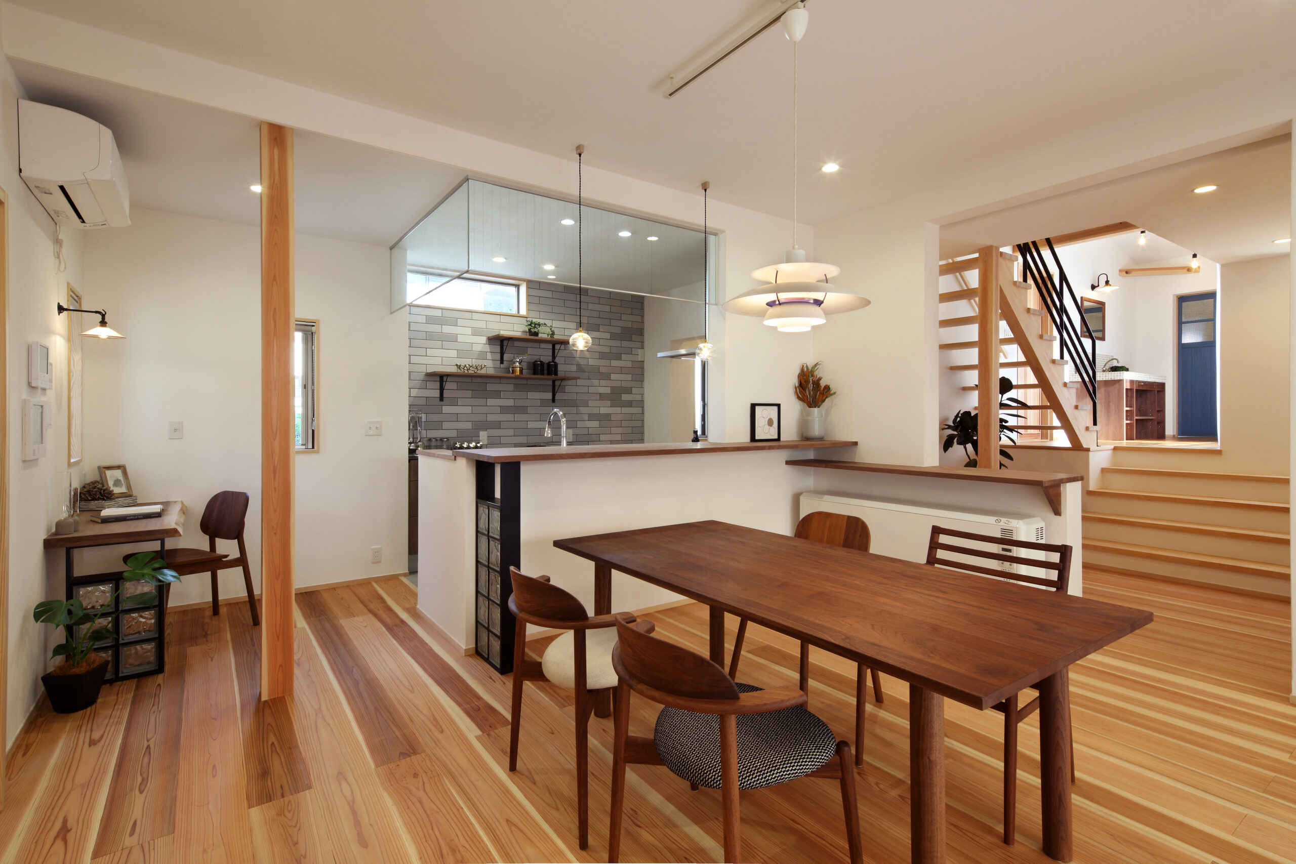 木の家イムラ中2階のある家をご見学いただけます。