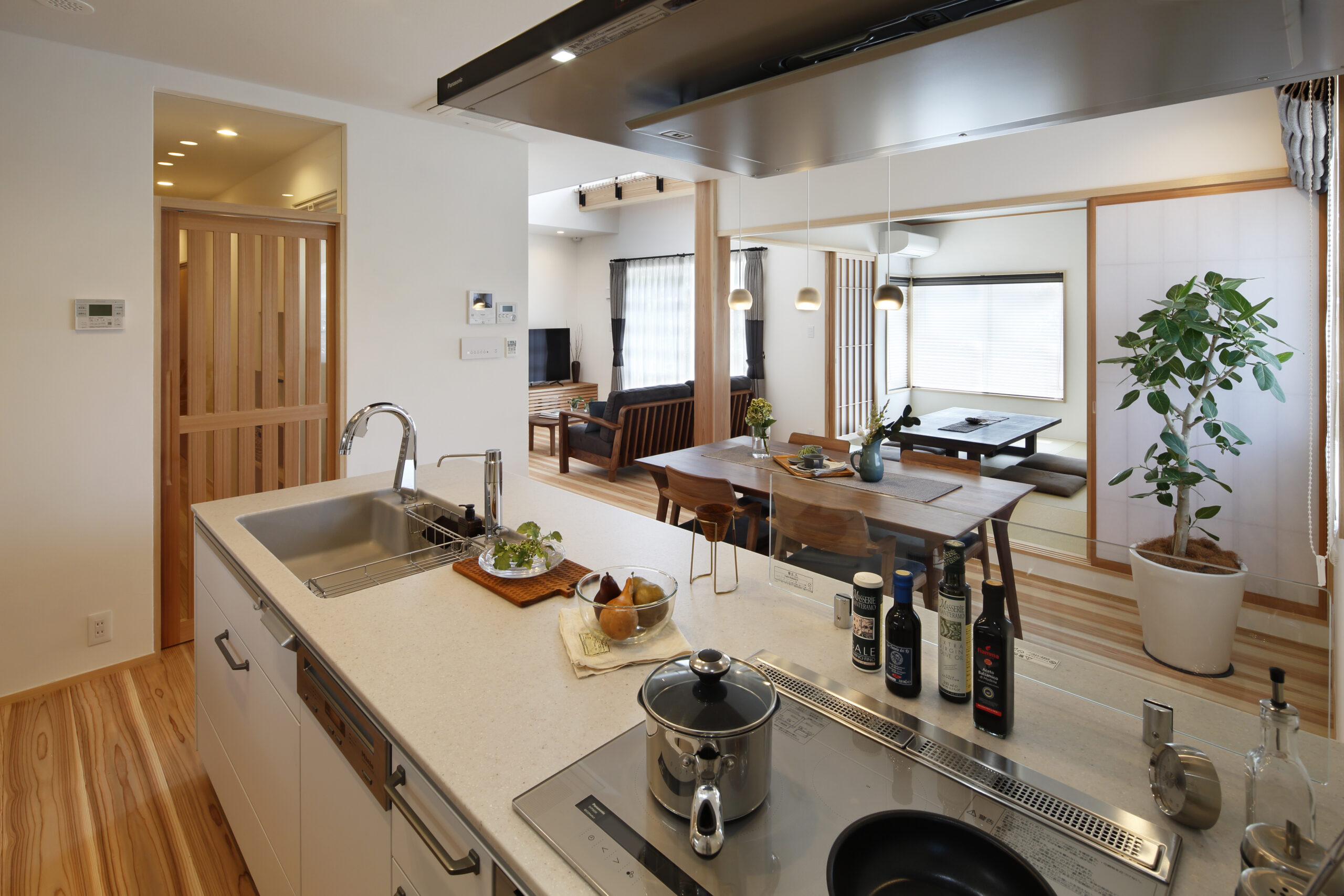 家事動線と収納力で快適な暮らしを実現