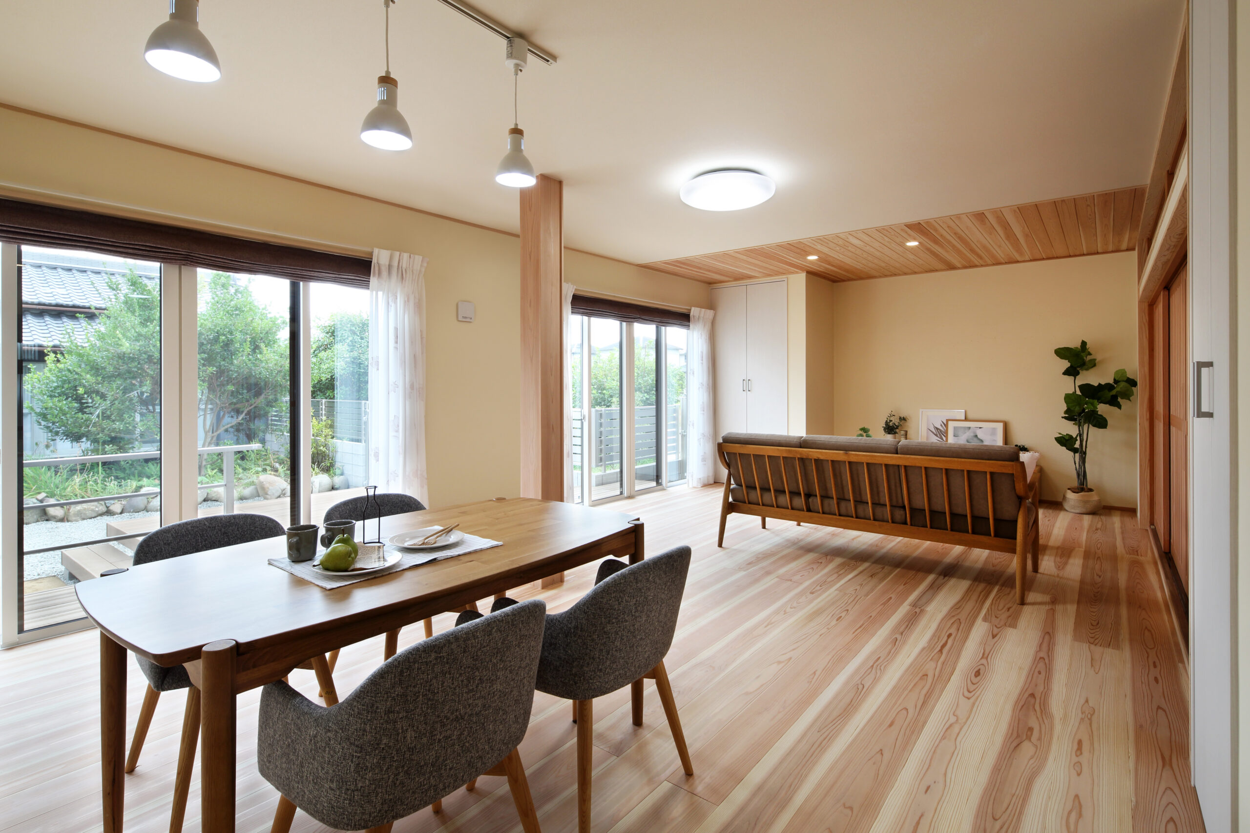 家族の思い出を大切に引き継ぎ、より快適な暮らしを実現します。