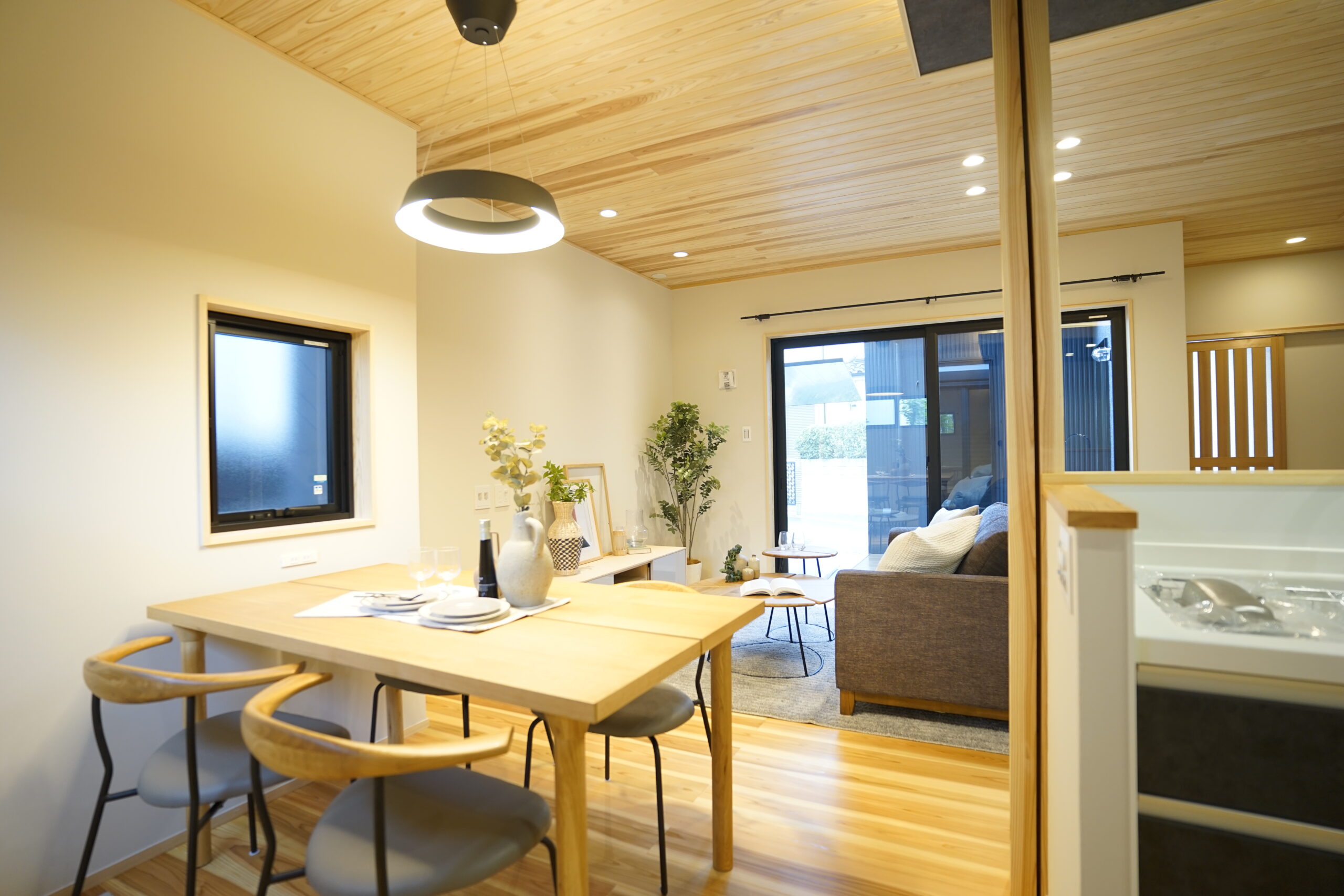 豊中市にて完成見学会を開催しました